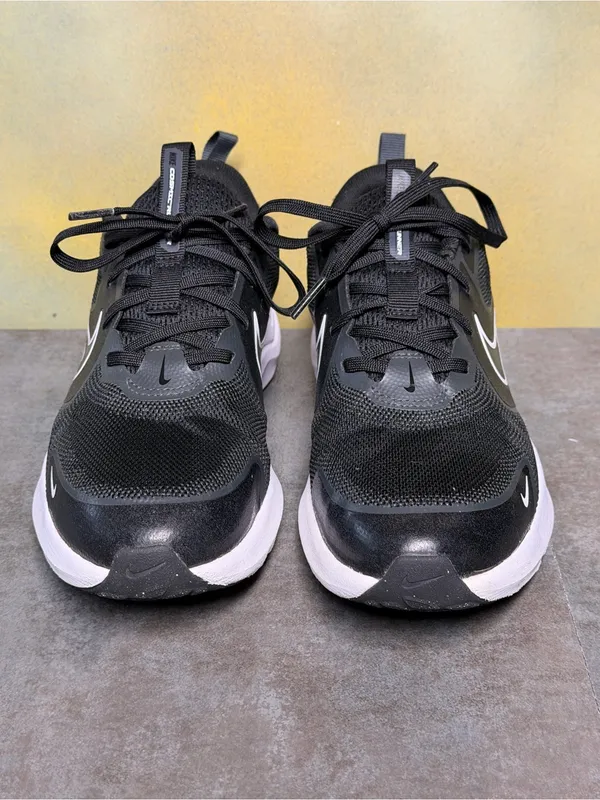 Nike Cosmic HM4402-003 Black/White Women's Sneakers Size 7.5-8 - Image 8