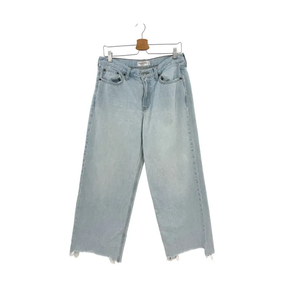 Abercrombie The Ultra Loose Low Rise Wide Leg Jeans Light Wash 28 Short - Image 3