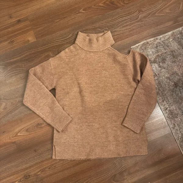 TART Lolita Sweater‎ - Image 2