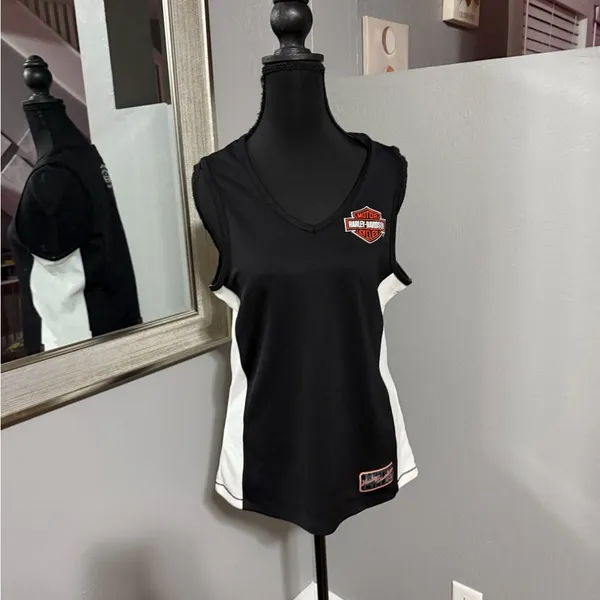 Harley Davidson Black Widow Port Charles Florida Tank Size Medium Motorcycle - Image 2