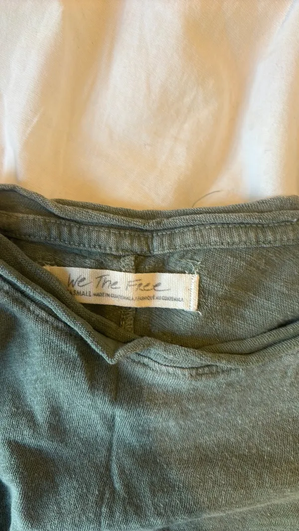 Free People Top Green - Image 3