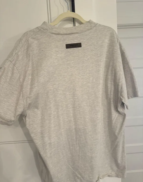 Fear of God Essentials T-Shirt - Image 4