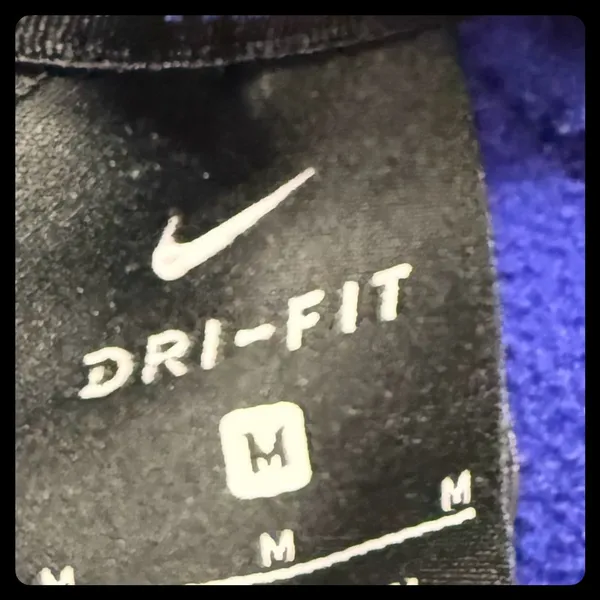 Nike Hoodie Womens Medium Blue Dri-Fit Graphic Pullover Activewear 800303-455 - Image 2