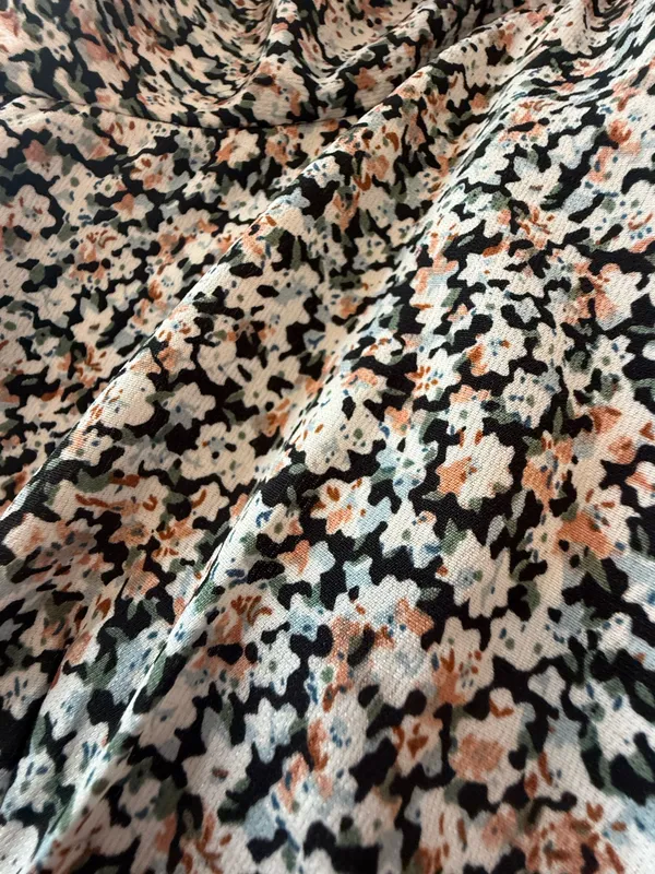 MikaRose Dress Floral - Image 4