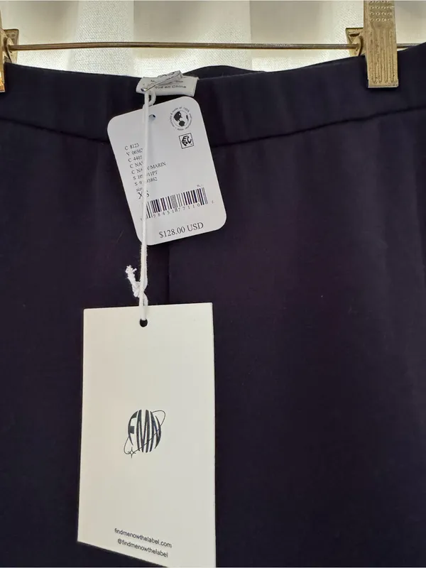 Free People Navy Capris with White Side Stripes - Image 8