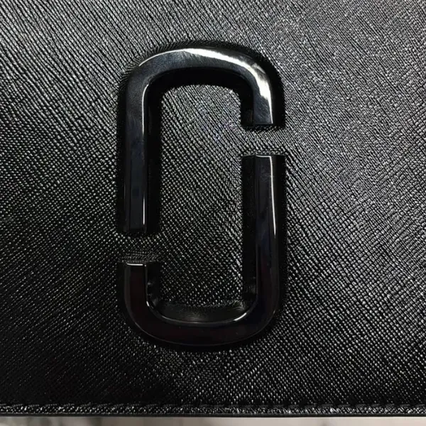 Marc Jacobs Snapshot Black Crossbody Bag - Image 3