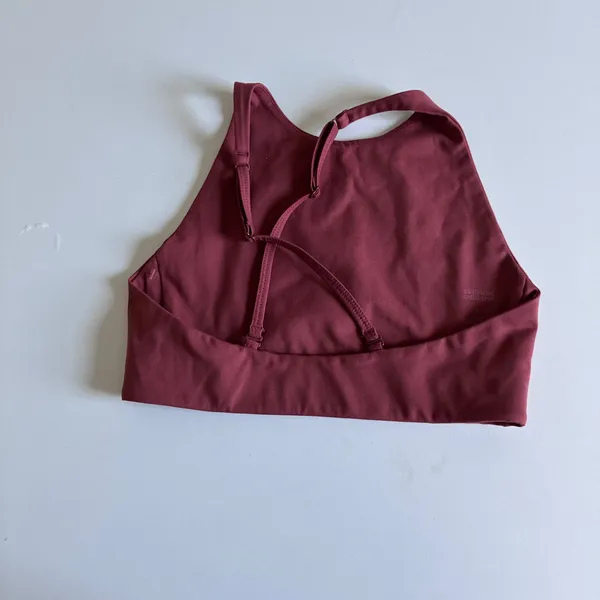 Girlfriend Collective High Neck Adjustable Strap Sports Bra Plum Burgundy Small - Image 2
