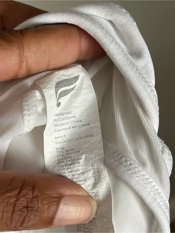 FABLETICS White Faye High Impact Cross Back Sports Bra Sz XL - Image 9