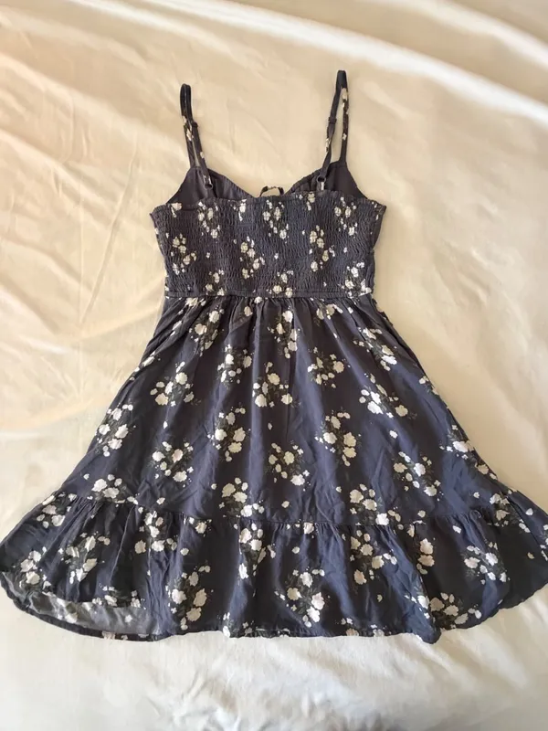 Hollister Summer Dress - Image 3