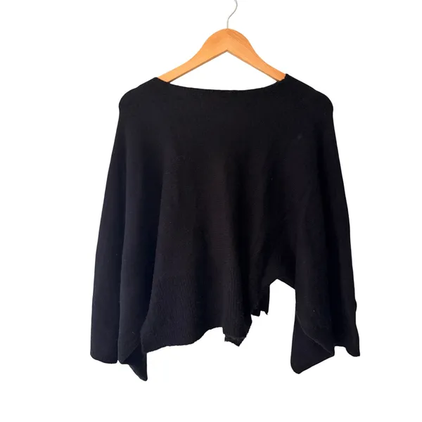 Black Cropped Sweater Bell Sleeve Raw Hem Made in USA Wool Blend Y2K - Image 5