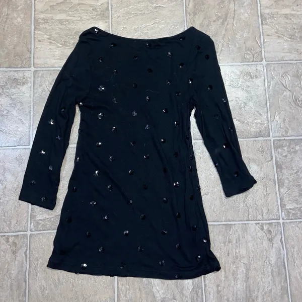 Old Navy Elegant Black Sequin Top - Image 2