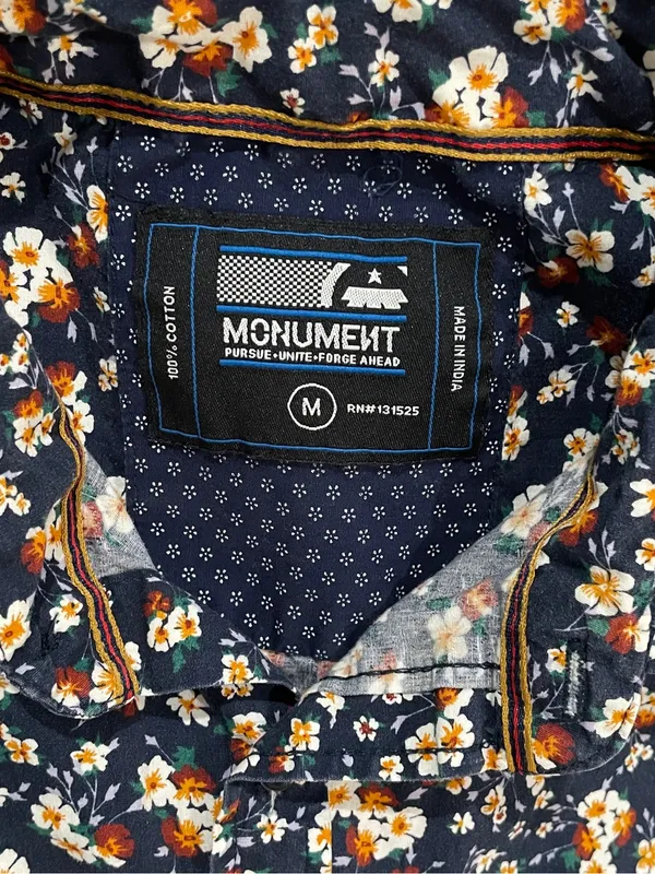 Sleeveless Floral Button - Image 3