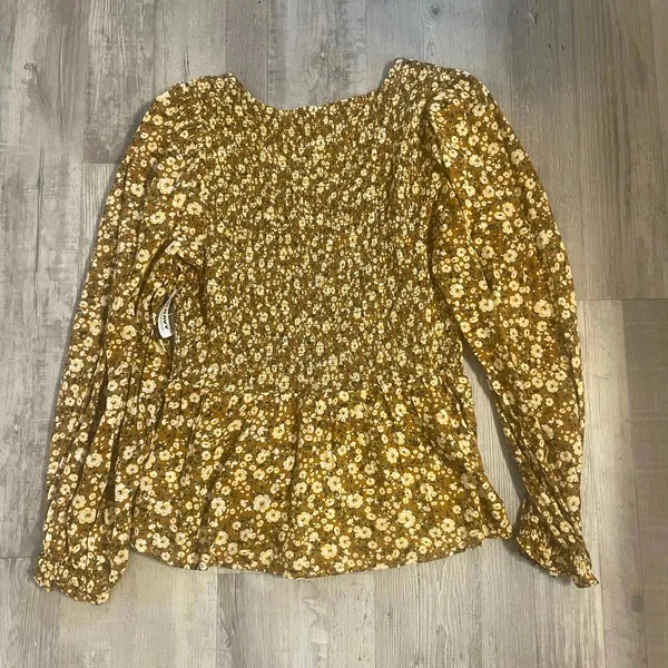 NWT Old Navy Size M Smocked Long-Sleeve V-Neck Blouse for Women - Image 12