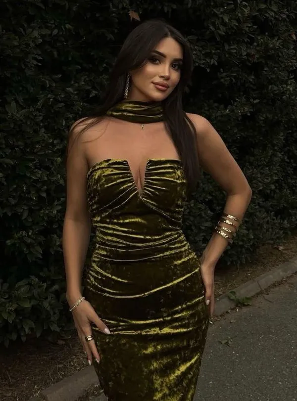 Zara dress velvet Halter neck shawl corset bodycon velour green evening gown - Image 2