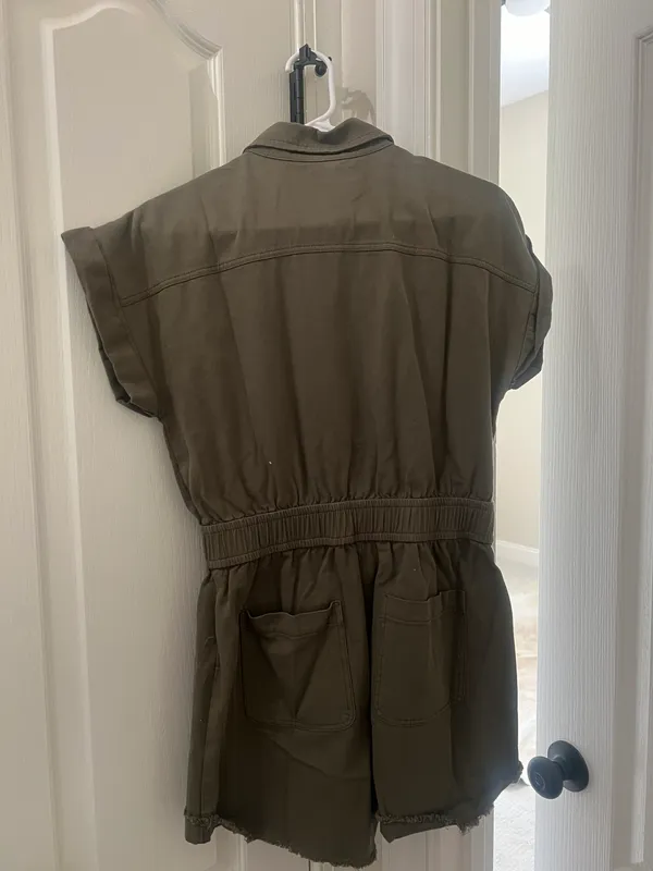 Green Romper Size Small - Image 6