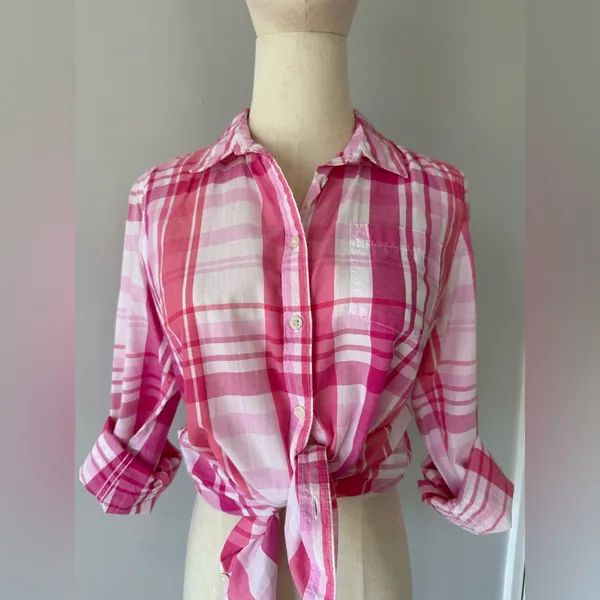 Tommy Hilfiger plaid pink & white classic fit shirt size small - Image 3