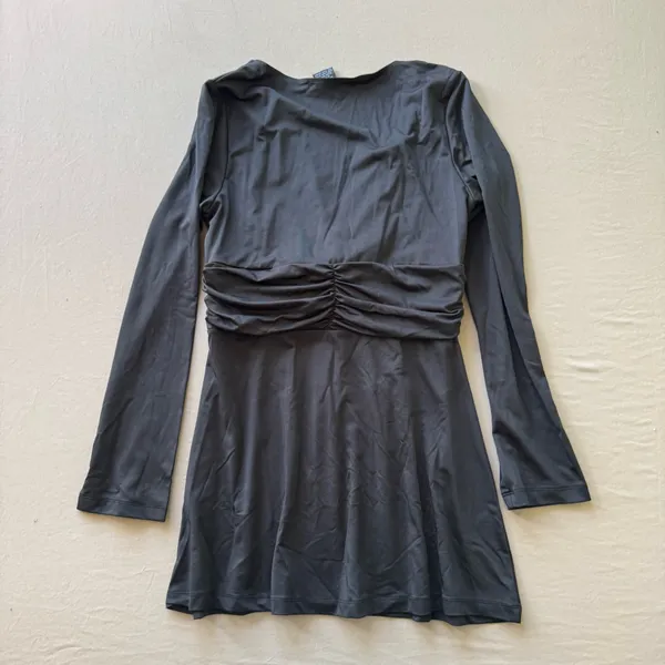 Vintage Simply Irresistible Ruched Ring V-Neck Tunic Top - Image 2