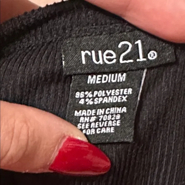Rue 21 Black Scalloped Trim Button Down Short Sleeve Shirt - Image 3
