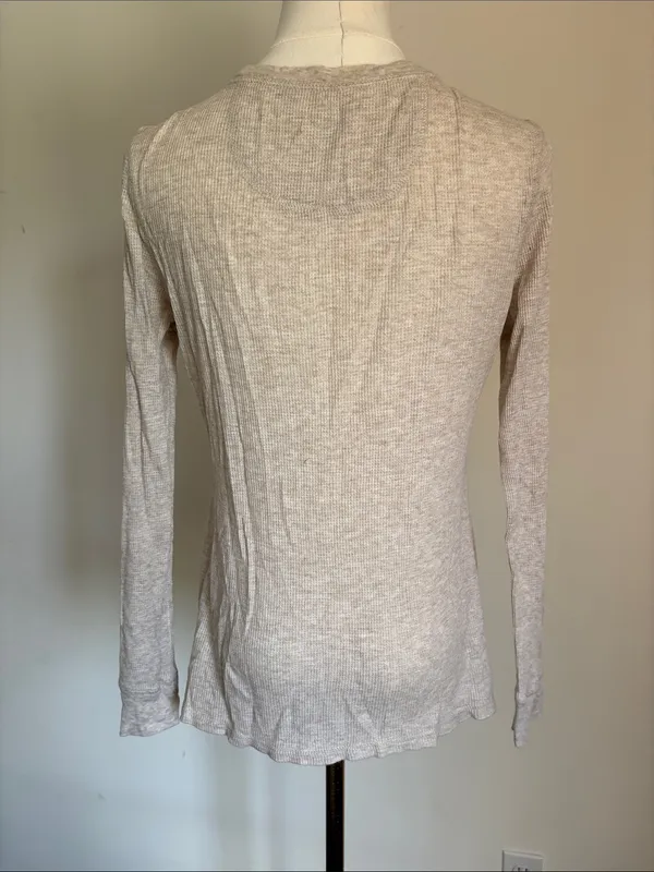 GAP Beige Ribbed Long-Sleeve Henley - Image 4