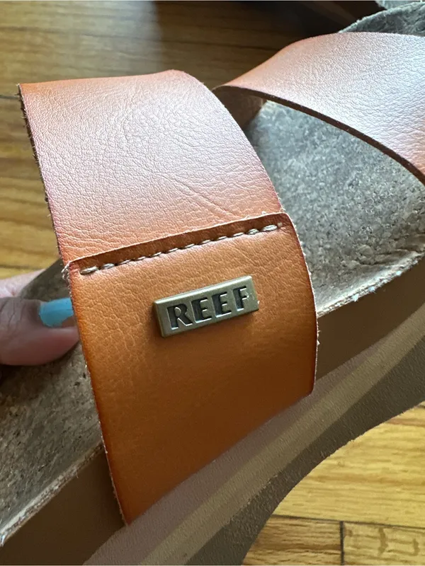 Reef Cushion Vista Hi Platform Slide Sandals Tan Vegan Leather Women’s 8 - Image 6