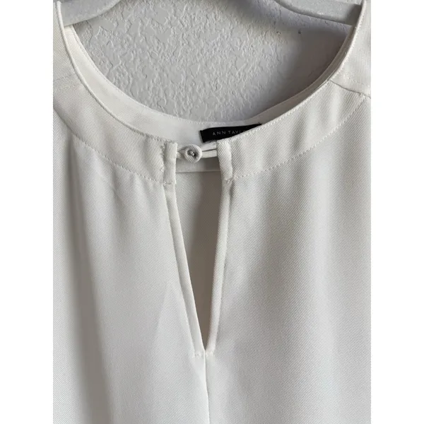 Ann Taylor Women's Wide Dolman Sleeves Ivory Top Blouse Size Large Casual Office - Image 4