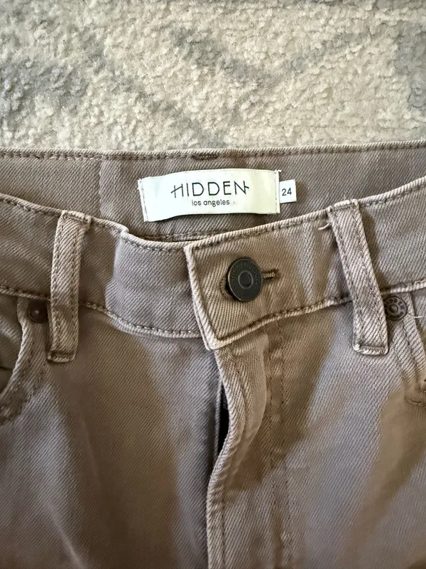 Hidden Jeans - Image 3