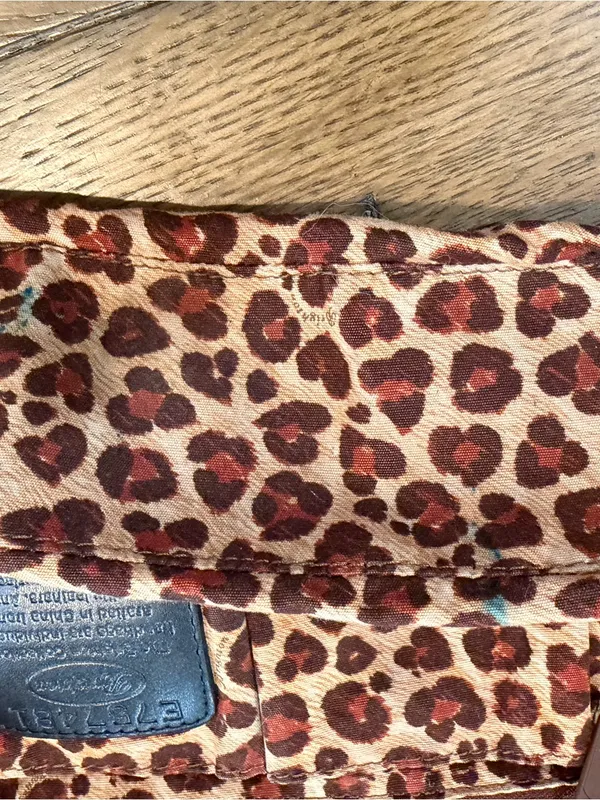 Y2K Brighton Black Crossbody Bag with Gold Hardware and leather/ leopard design - Image 15