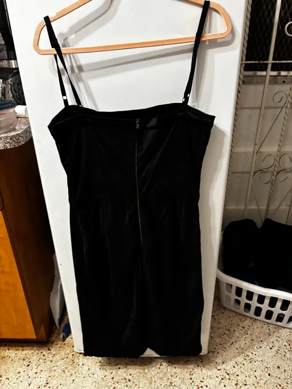 Dolce & Gabbana black satin cocktail dress size 46 - Image 5