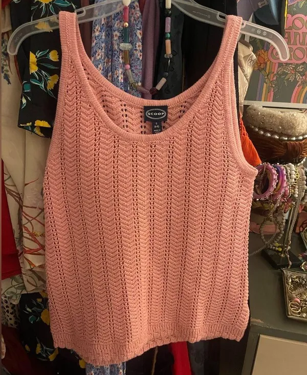 Scoop Sweater Crochet Knit Tank Top in Pink Size S - Image 2