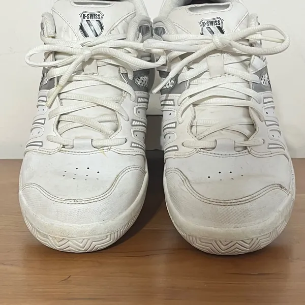K-Swiss Defier‎ RS Women 11 White Silver Tennis Shoes 92664102 LOW Shock Spring - Image 4