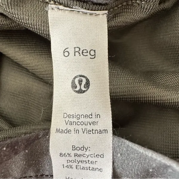 Lululemon Camo Shorts - Image 5