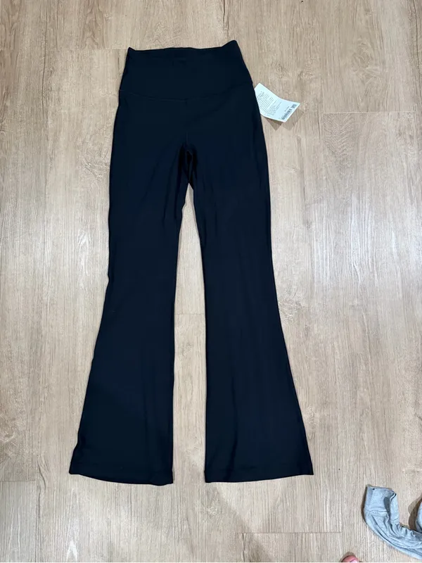 Lululemon Groove Nulu flared pant - black NWT - Image 5