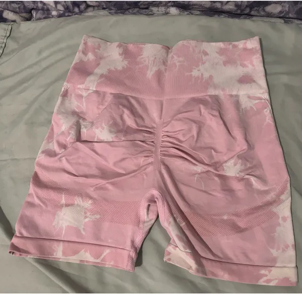 Butt scrunch shorts Pink - Image 2