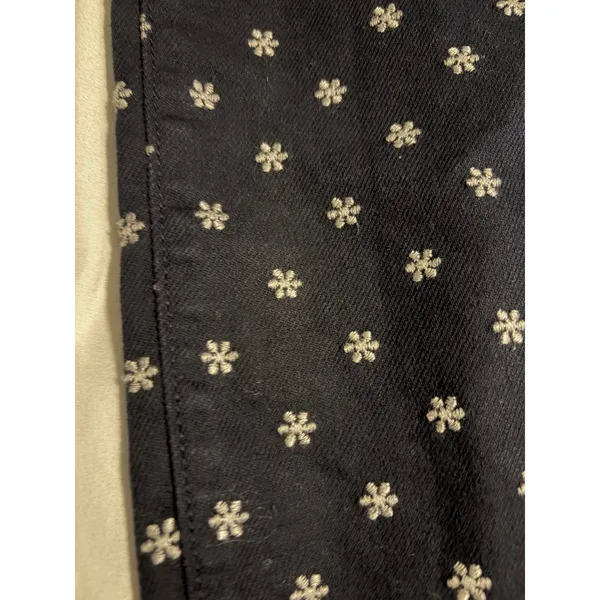 Ann Taylor Navy Blue Embroidered Daisy Skinny Ankle Modern‎ Fit Pants Womens 10 - Image 2