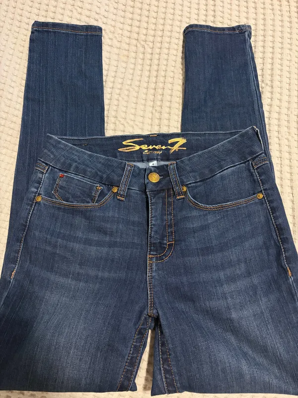Seven7 Dark Wash Skinny Jeans - Image 3