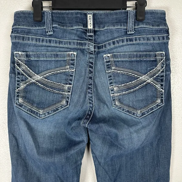 Ariat Real Mid Rise Straight Leg Dresden Jeans Womens 30Long Blue Med Wash Denim - Image 4