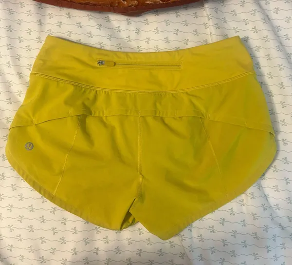 Lululemon Speed Shorts 2.5" Low-Rise - Image 2
