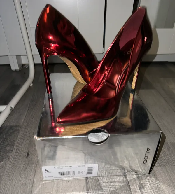 ALDO Women's Pump Heel in Metallic Red - Image 14