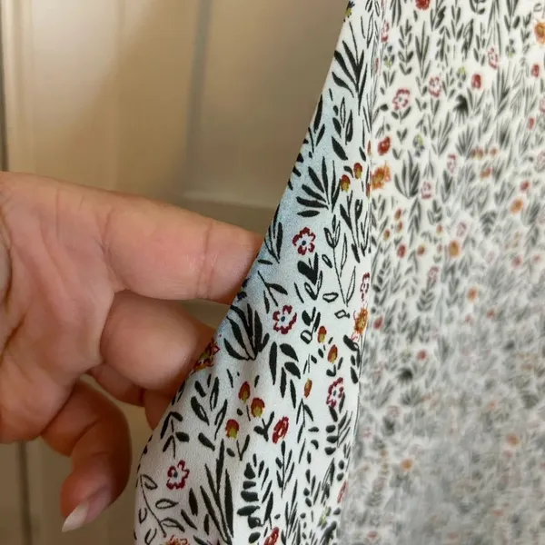 LOFT FLORAL FLOWY TANK - Image 8
