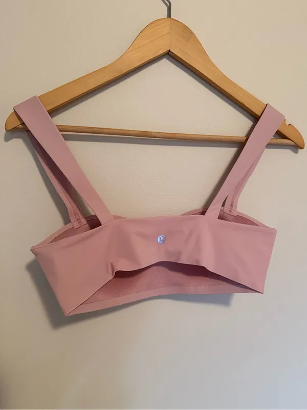 Peloton X Lululemon soft foam sweetheart bra - Image 2