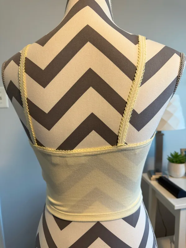 Aritzia light yellow cropped top  - Image 3