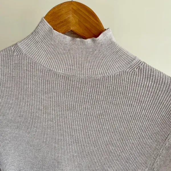 Cropped Ribbed Turtleneck Sweater in Oatmeal - S - Image 2