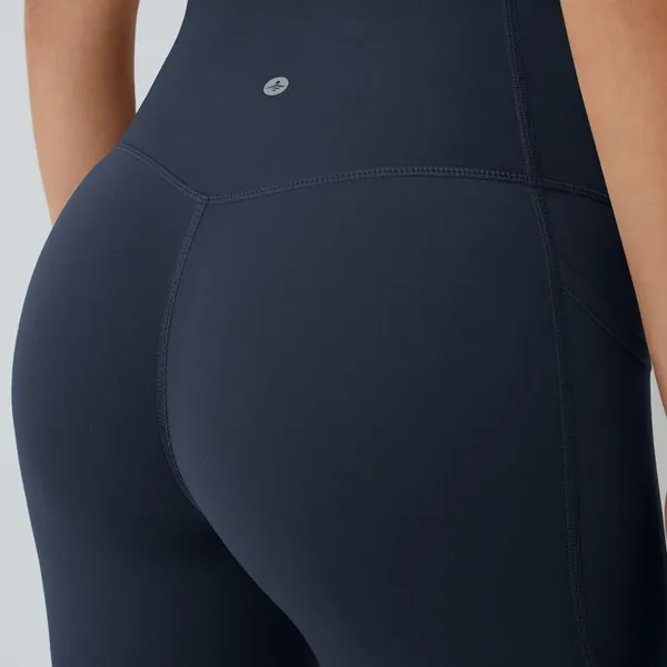 Halara H37.- SoCinched High Waisted Tummy Control Pocket Shaping Training Leggings. - Image 4