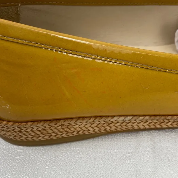 Stuart Weitzman Mustard Yellow Loafers Size 7 M - Image 10
