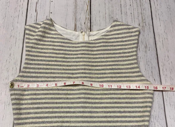 Kinette Textured Striped Gold Metallic Dress Size 6 - Image 4
