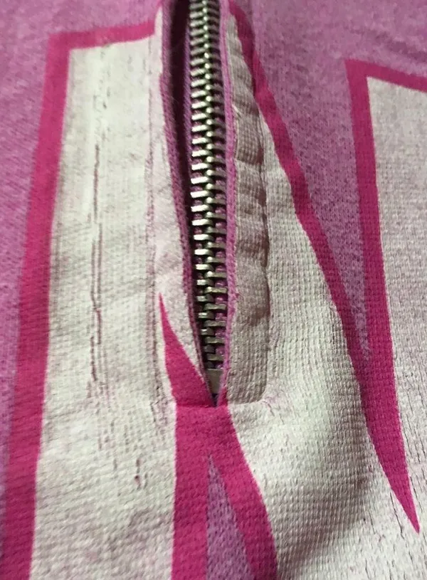 Vs Pink quarter zip - Image 3