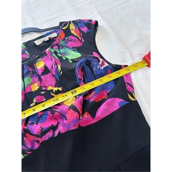 Trina Turk Black Multicolor Floral Print Cap Sleeve Silk Sheath Dress Size 8 - Image 6