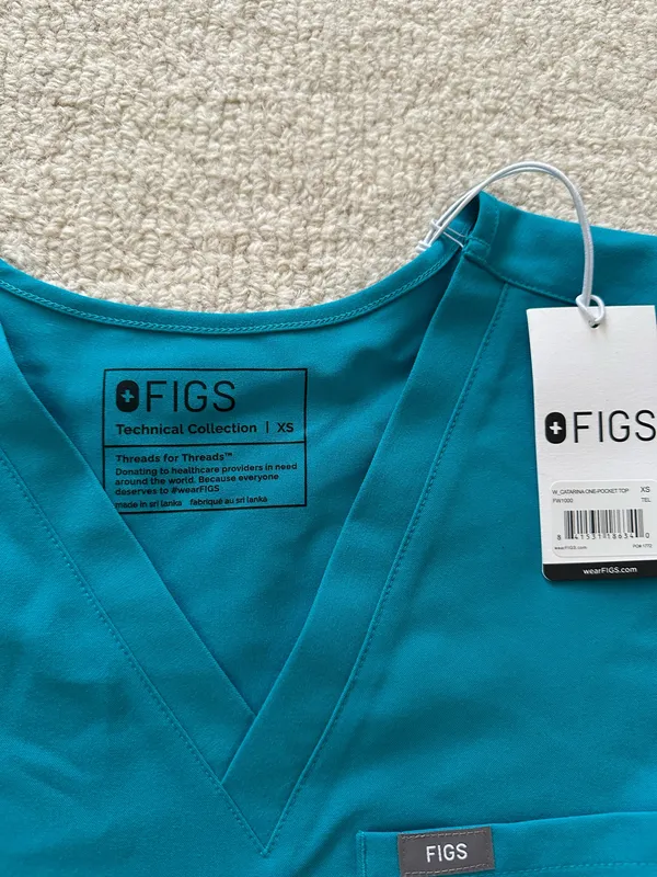 FIGS Scrubs Set - Image 2