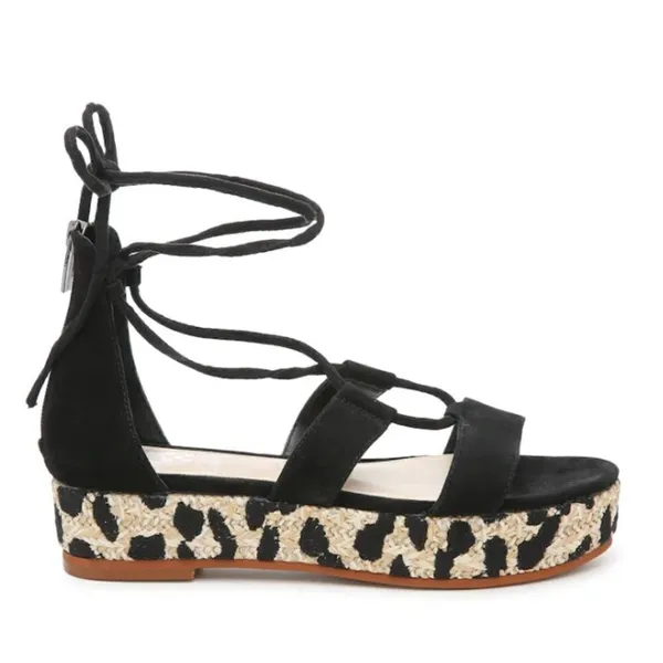 NWOT Vince Camuto leather sandals - Image 2