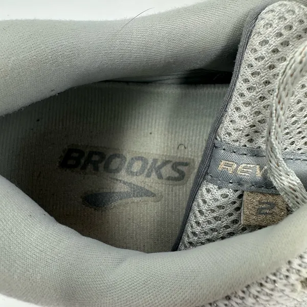 Brooks Size 11 Sneaker Silver White Mesh Revel 2 Running Lace‎ Up Athleticwear - Image 6